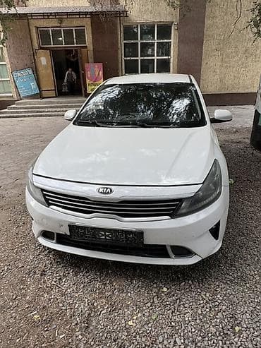 полики к7: Kia Forte: 2019 г., 1.6 л, Механика, Бензин, Седан — 3