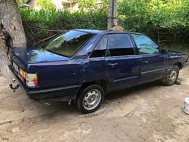 м рул: Audi 100: 1986 г., 1.8 л, Механика, Бензин — 7