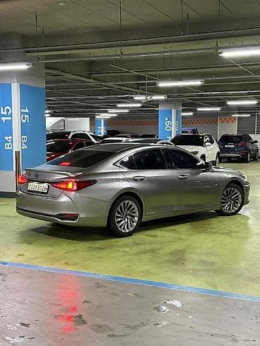 с4 s4 c4: Lexus ES: 2019 г., 2.5 л, Вариатор, Гибрид, Седан — 6