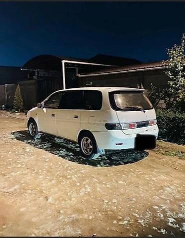 тойота к: Toyota Gaia: 2000 г., 2 л, Автомат, Бензин, Минивэн — 2