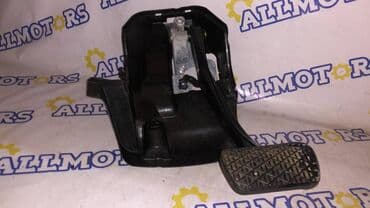 Mercedes-Benz W211, v-2.7 cdi, педаль тормоза