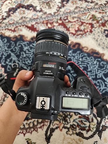 фотоаппарат смена: Canon EOS 5D Mark II — полноформатная зеркальная камера. Комплектация — 4