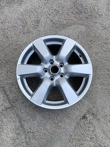 Литые Диски R 17 1 шт, отверстий - 5, Новый