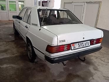 ауди 100 с: Mercedes-Benz 190: 1988 г., 2 л, Ручные, Дизель, Седан — 2