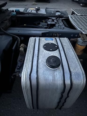 camry 70 gibrid: Грузовик, DAF, Б/у — 5