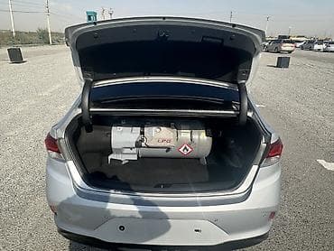 радиотор: Hyundai Sonata: 2018 г., 2 л, Автомат, Газ, Седан — 7