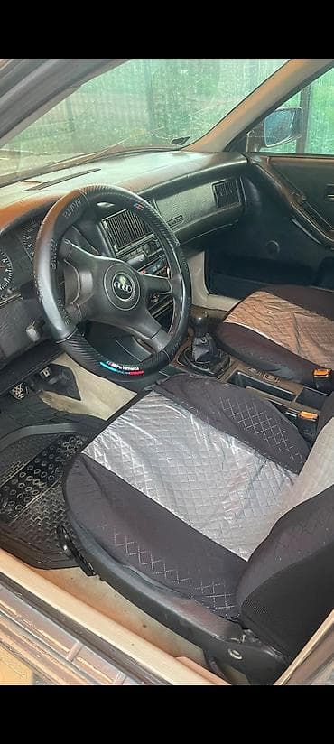 ram 2500: Audi 80: 1992 г., 2 л, Механика, Бензин, Седан — 9