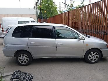 таета гайа: Toyota Gaia: 2002 г., Автомат, Бензин, Минивэн — 4