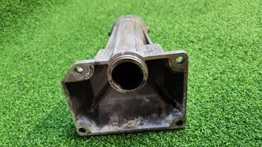 n52: Опорный кранштэйн привода е70 N52 7 552 542 Год 2008 В отличном — 4