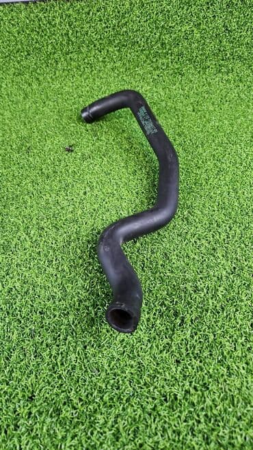 блок предохранителей: Патрубок 1115 7 556 837 Е53 х5 . е52 z8. M62 V8. Год 2002. В — 1