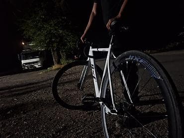 Спорт жана хобби: Фикс-байк/трековый велосипед LXF (fashion bike) в белом цвете с — 2
