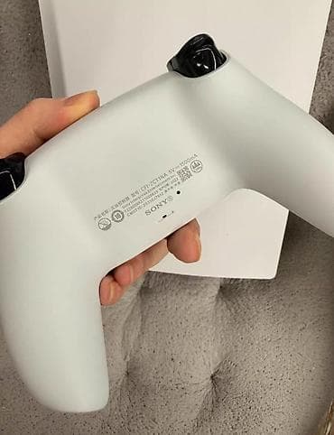 easy diag: PlayStation 5 версия с дисководом Комплект: Каробка, сама консоль — 5
