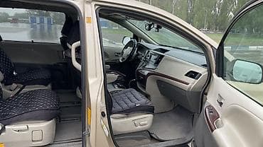 vw jetta: Toyota Sienna: 2012 г., 3.5 л, Автомат, Газ, Минивэн — 8