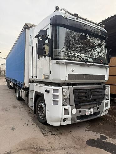 launch 431: Тягач, Renault, 2013 г., Тентованный — 1