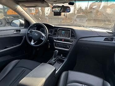 Hyundai Sonata: 2018 г., 2 л, Автомат, Газ, Седан — 4