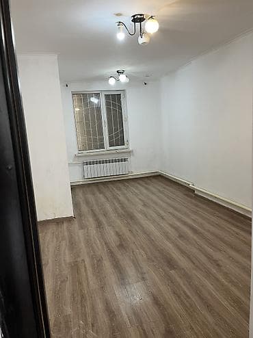 Коммерческая недвижимость: Аренда офисов, 100 м², В частном доме, 1 линия — 4