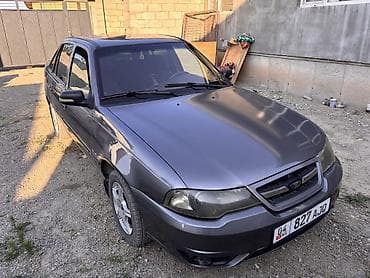 авто чанган: Daewoo Nexia: 2012 г., 1.6 л, Кол менен иштөөчү, Бензин, Седан — 2