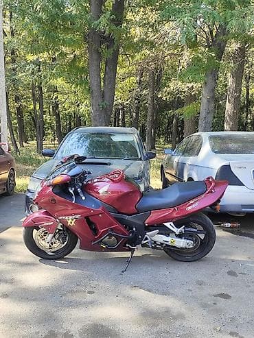 нужна: Спортбайк Honda, 1100 куб. см, Бензин, Взрослый, Б/у — 5