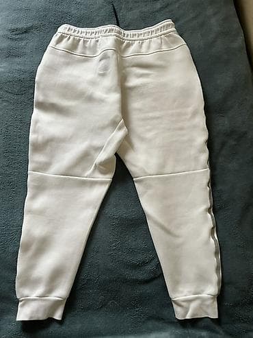 tech flees: Штаны Nike tech fleece 
нью сезон
размер:S 
состояние хорошое — 2