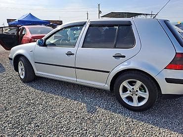 Унаа сатуу: Volkswagen Golf: 2001 г., 1.6 л, Кол менен иштөөчү, Бензин, Хетчбек — 9