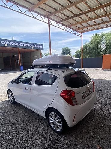 Продажа авто: Chevrolet Spark: 2020 г., 1 л, Автомат, Бензин, Хэтчбэк — 4