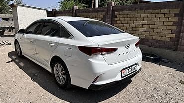 Продажа авто: Hyundai Sonata: 2018 г., Автомат, Бензин, Седан — 3