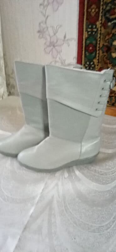 купить женскую обувь больших размеров: Сапоги женские. новые. р-р 39-40.
( СССР) — 1