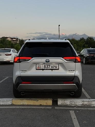 таета аристо: Toyota RAV4: 2023 г., Автомат, Гибрид, Кроссовер — 5
