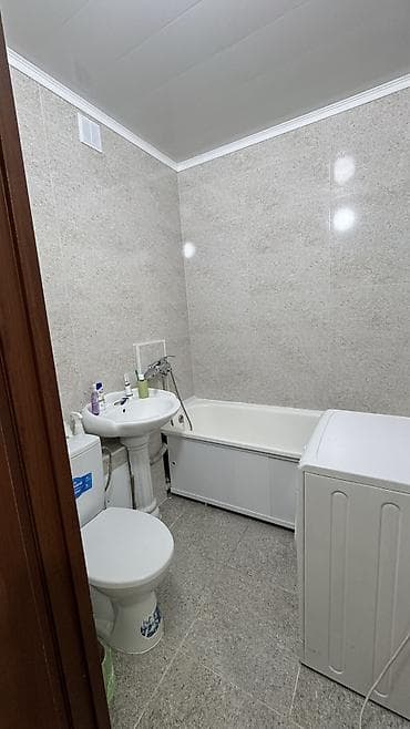 Квартиры: 1 комната, 40 м², Тунгуч мкр 105 серия, 1 этаж, Евроремонт — 5