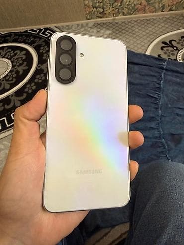 Samsung Galaxy A36, Б/у, 128 ГБ, цвет - Белый, 2 SIM