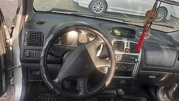 lancer x: Mitsubishi Space Star: 2002 г., 1.6 л, Механика, Бензин, Универсал — 5
