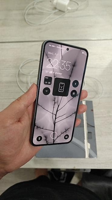 poco s5: Nothing, Phone 2, Б/у, 8 ГБ, цвет - Черный — 2