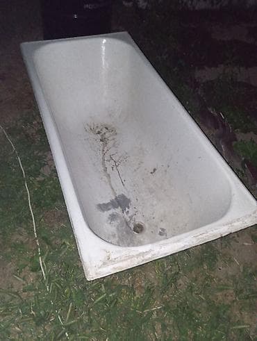 Продаю чугунный Ванну размер длина 1.50 ширина 70 см