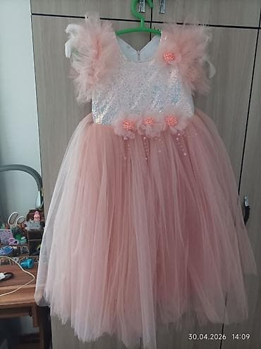 детские платья со шлейфом: Детское платье, цвет - Розовый — 1