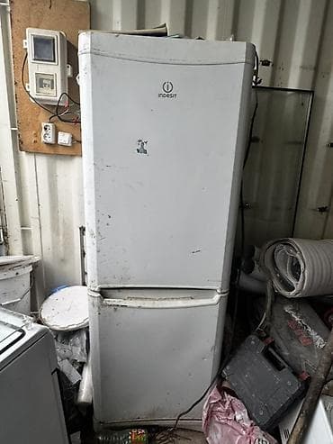 морозильник indesit: Холодильник Indesit, Двухкамерный — 1