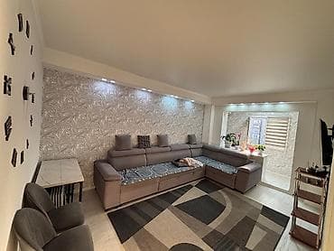 127: 3 комнаты, 81 м², 106 серия, 8 этаж, Евроремонт — 1