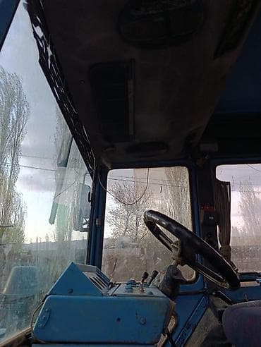 bmw e33: Трактор колесный, с кабиной, синий цвет. Особенности и комплектация — 8