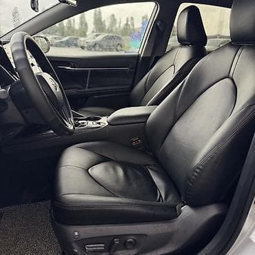 камри 75 2021: Toyota Camry: 2022 г., 2.5 л, Вариатор, Гибрид, Седан — 4