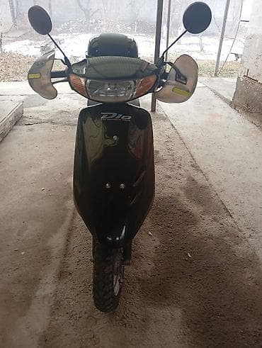 баткен скутер: Скутер Honda Dio (серия AF) в тёмном цвете. Характеристики и — 3