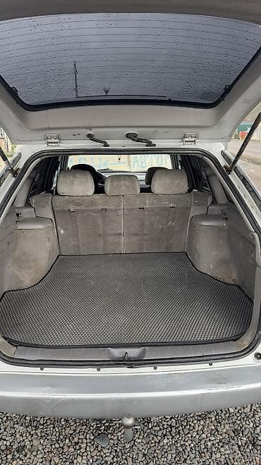 audi q4: Mazda 626: 2000 г., 2 л, Механика, Газ, Универсал — 8