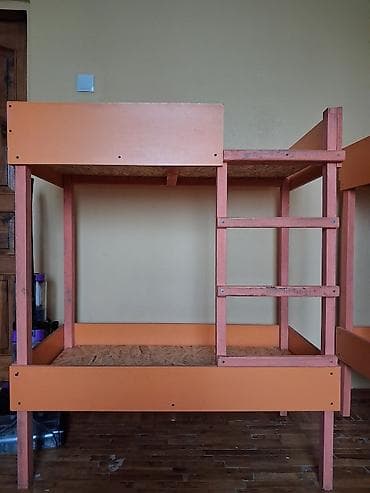 двухъярусный деревянный детский кровать: Двухъярусная детская кровать, Натуральное дерево, цвет - Оранжевый — 2