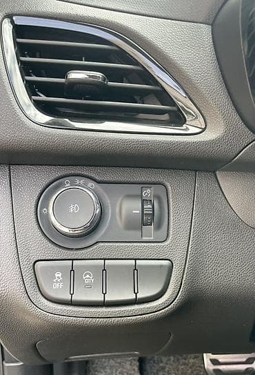 цены спарк: Chevrolet Spark: 2016 г., 1 л, Бензин, Хэтчбэк — 8