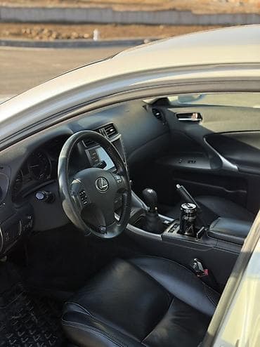 lexsus 330: Lexus IS: 2010 г., 2.2 л, Механика, Дизель, Седан — 4