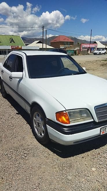 audi a4 2008: Mercedes-Benz C-Class: 1995 г., 2 л, Автомат, Седан — 1
