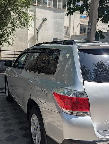 Продажа авто: Toyota Highlander: 2011 г., 3.5 л, Автомат, Бензин, Кроссовер — 3