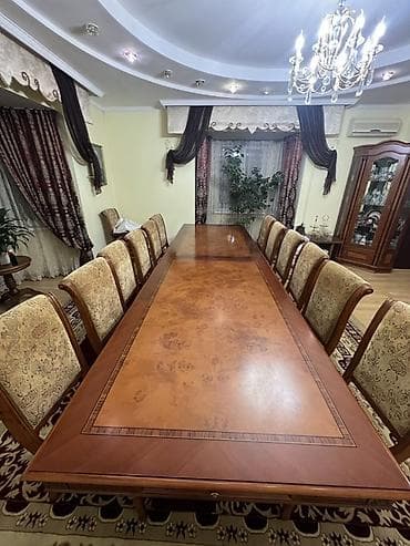 Классический обеденный гарнитур из массива/шпона ценных пород дерева
