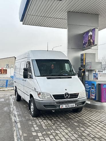 4a fe: Легкий грузовик, Mercedes-Benz, 3 т, Б/у — 1