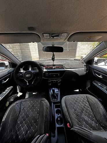 01: Kia Rio: 2019 г., 1.4 л, Механика, Бензин, Седан — 4