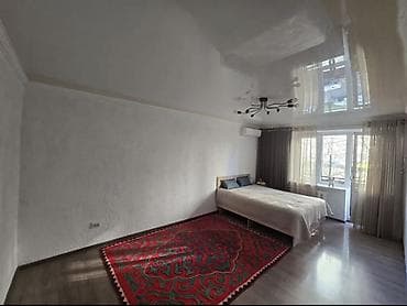 Недвижимость: 1 комната, 33 м², Золотой квадрат 104 серия, 2 этаж — 2