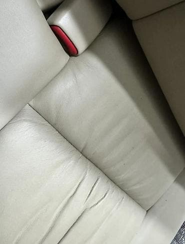 audi a8 2.8 at: Третий ряд сидений, Кожа, Toyota 2018 г., Б/у, Оригинал, США — 7